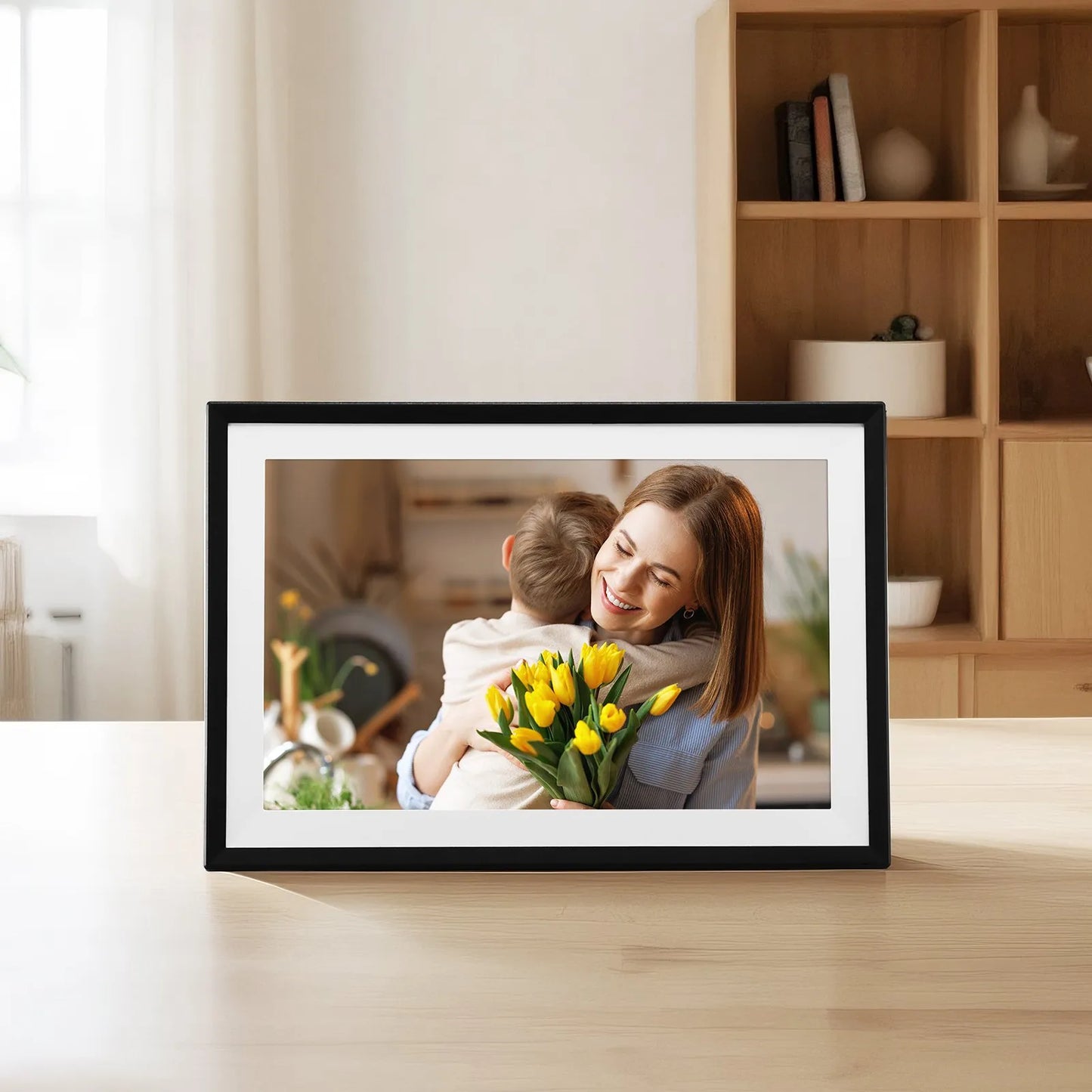Frameo HD WiFi Photo Frame – 10.1" IPS Touchscreen